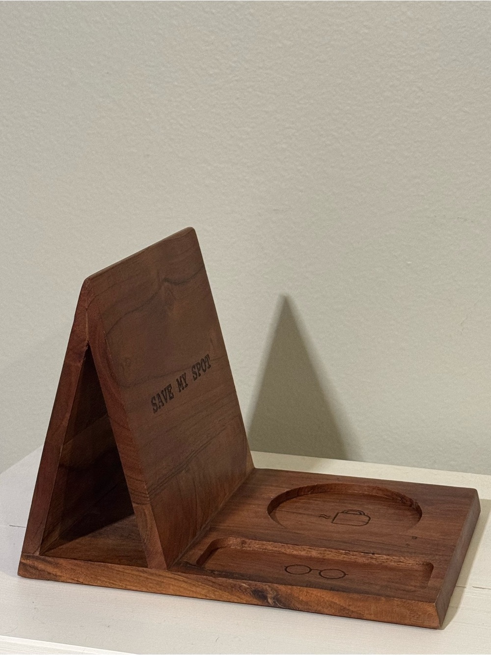 Book Nook Reading Valet - Wood Brown